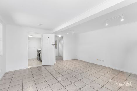 Property photo of 71 Arthur Terrace Red Hill QLD 4059