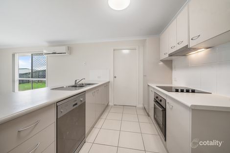 Property photo of 24 Wandoo Crescent Westbrook QLD 4350