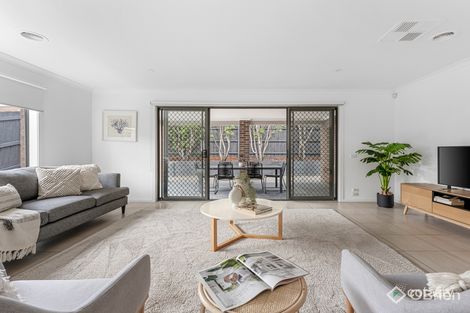 Property photo of 24 Lily Way Skye VIC 3977