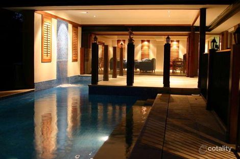 Property photo of 10 Dabchick Drive Burleigh Waters QLD 4220