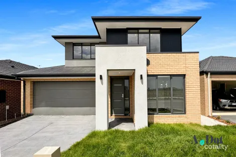 70 Sovereign Ave, Clyde North, VIC 3978