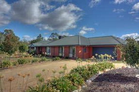 21 Noarana Dr, Benalla, VIC 3672