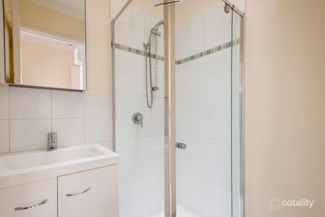 4/9 Rennie St, Thornbury, VIC 3071