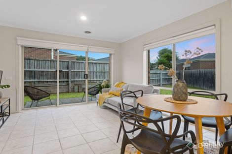 Property photo of 2 Brunnings Road Carrum Downs VIC 3201