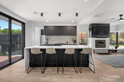 Property photo of 33 Perry Street Wangaratta VIC 3677