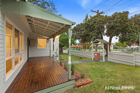 Property photo of 10 Charles Street Mooroolbark VIC 3138