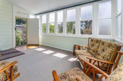 Property photo of 17 Staveley Parade Blackheath NSW 2785