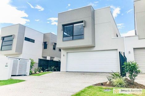 Property photo of 14 Viridian Circuit Birtinya QLD 4575