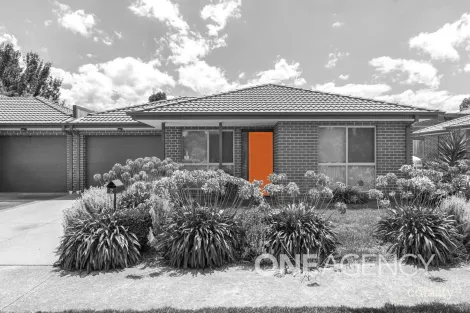 Property photo of 2/5 Bannermann Street Sunbury VIC 3429