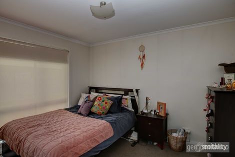 Property photo of 2/10 Drummond Street Horsham VIC 3400