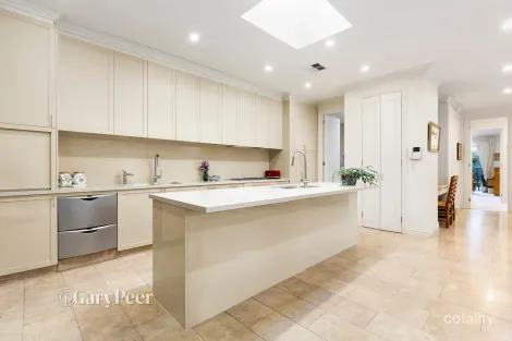 Property photo of 35 Halstead Street Caulfield North VIC 3161