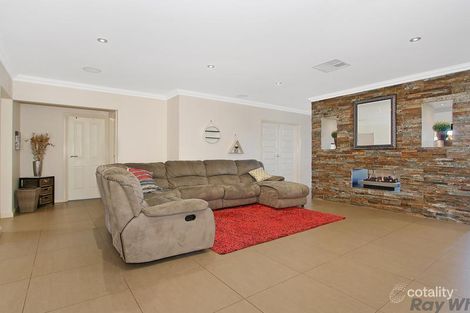 Property photo of 8 Weary Dunlop Drive Benalla VIC 3672