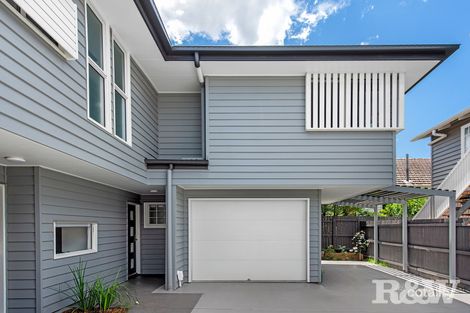Property photo of 1/18 Bradley Avenue Kedron QLD 4031