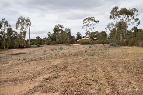 Property photo of 8B Braeside Drive Junortoun VIC 3551