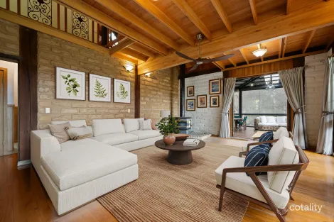 24 Highland Ct, Tawonga South, VIC 3698