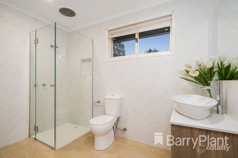 Property photo of 6 St Elmo Crescent Highton VIC 3216