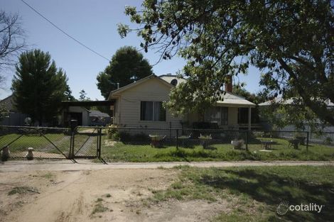 325 Sloane St, Deniliquin, NSW 2710