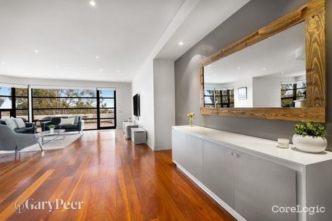 Property photo of 11/229-235 North Road Caulfield South VIC 3162