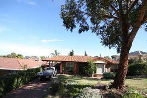 4 Sun Cres, Happy Valley, SA 5159