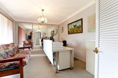 Property photo of 37 Curtis Crescent Moorebank NSW 2170