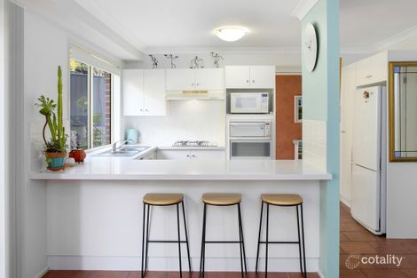 Property photo of 7 Oxley Place Point Clare NSW 2250