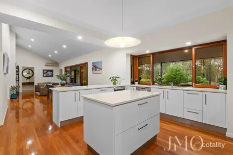 Property photo of 10 Lumeah Avenue Pimpama QLD 4209