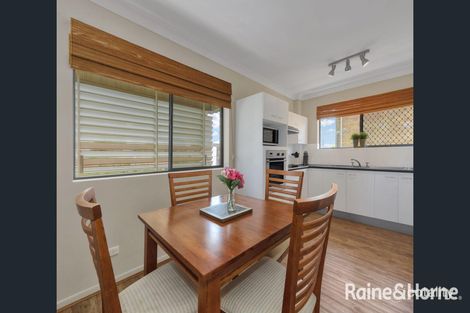 Property photo of 1/26 Mansfield Street Coorparoo QLD 4151