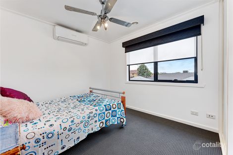 Property photo of 29 Orlando Drive Roxburgh Park VIC 3064