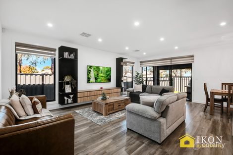 Property photo of 1 Valmont Street Craigieburn VIC 3064