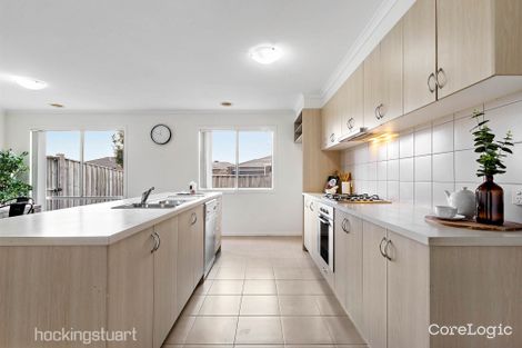 Property photo of 48 Fantail Crescent Williams Landing VIC 3027