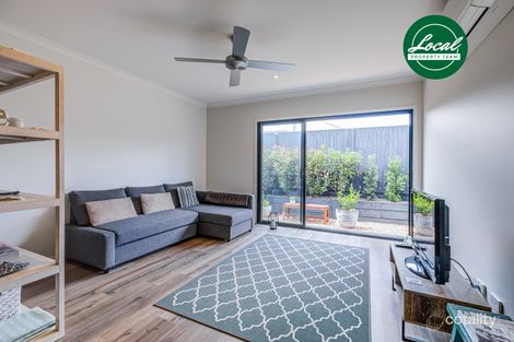 Property photo of 8 Tempera Place Yarrabilba QLD 4207