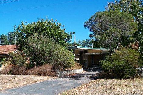 Property photo of 8 Kenmure Avenue Ashfield WA 6054