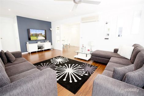 Property photo of 10 Bunya Place Glenmore Park NSW 2745