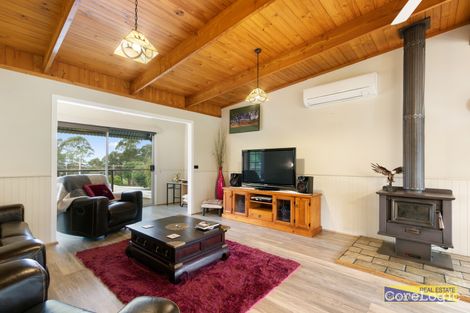 Property photo of 5 Ozone Crescent Lakes Entrance VIC 3909