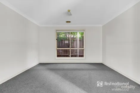 Property photo of 39 Retford Close Werribee VIC 3030