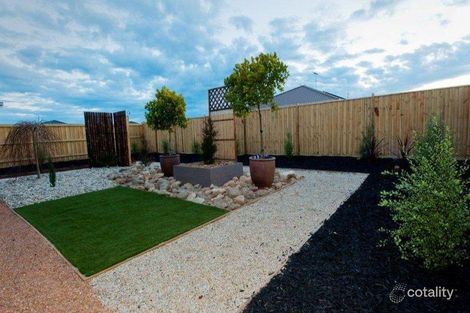 Property photo of 12 Playfields Place Wollert VIC 3750