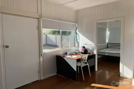 Property photo of 35 Albert Street Kingaroy QLD 4610