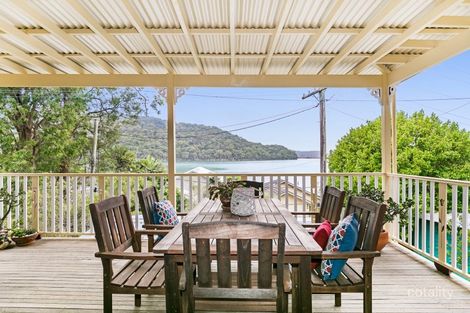 86 Taylor St, Woy Woy Bay, NSW 2256