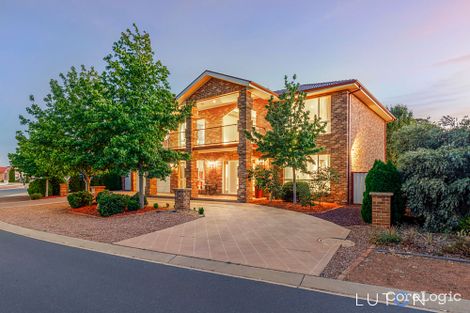 Property photo of 31 Strayleaf Crescent Gungahlin ACT 2912