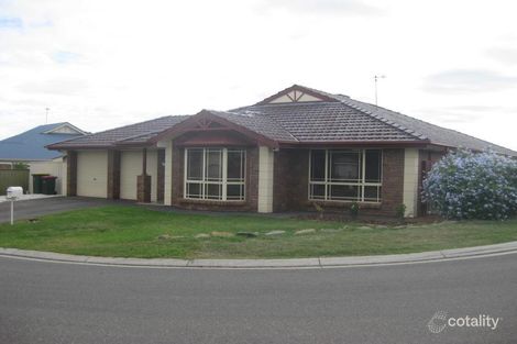 21 Mander Cres, Craigmore, SA 5114