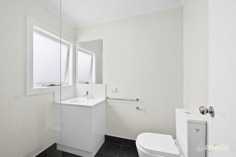 Property photo of 521 Lydiard Street North Soldiers Hill VIC 3350
