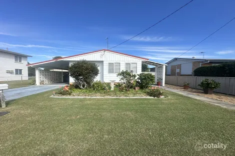 11 Gibson St, Avenell Heights, QLD 4670