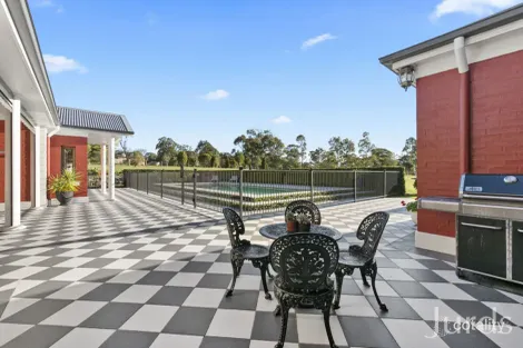 Property photo of 105 Forest Hill Drive Oakhampton Heights NSW 2320