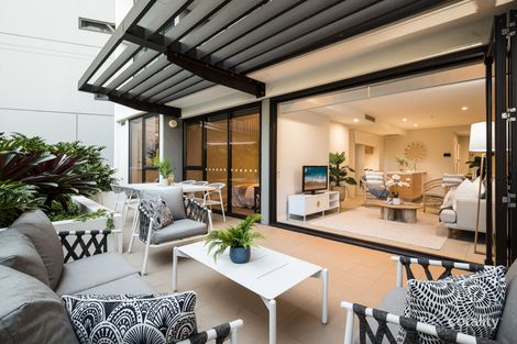 Property photo of 20015/37D Harbour Road Hamilton QLD 4007