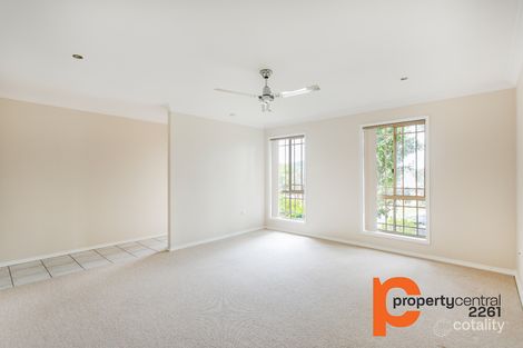 Property photo of 2/1 Robert Place Bateau Bay NSW 2261