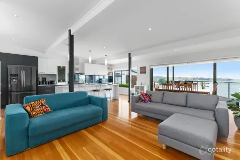 Property photo of 37 Berkeley Street Speers Point NSW 2284