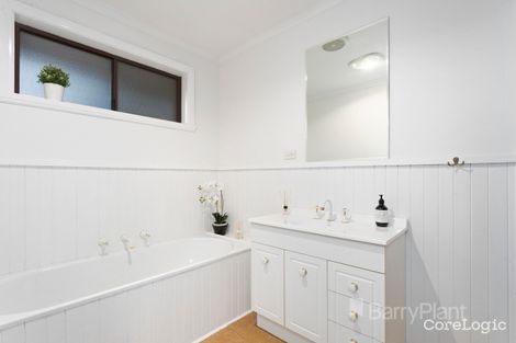 7 Newton Ct, Watsonia North, VIC 3087