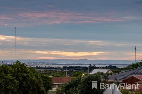 Property photo of 25 Highland Way Leopold VIC 3224