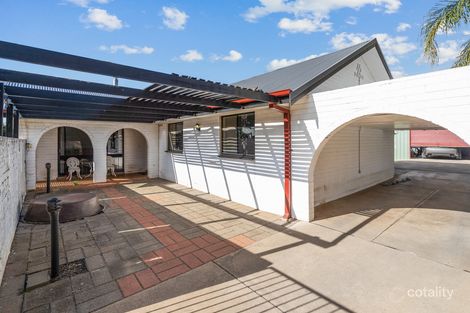 Property photo of 3 Crisp Drive Ashmont NSW 2650