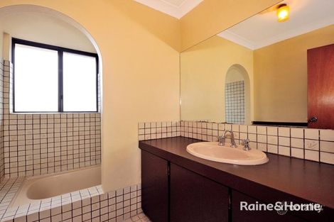 Property photo of 15 Glencoe Parade Halls Head WA 6210